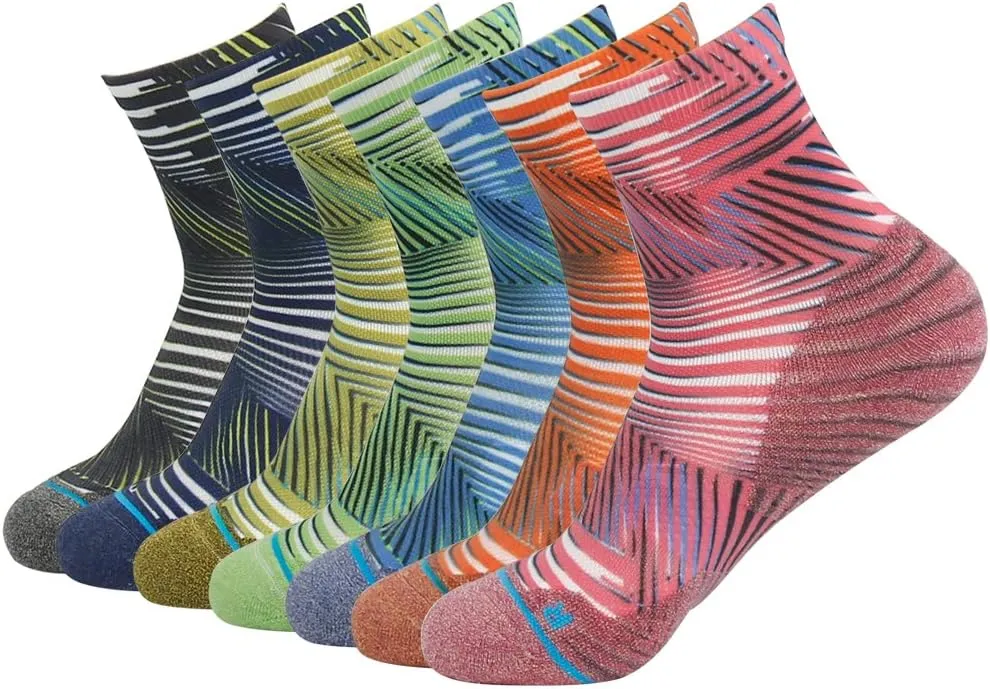 HUSO Hiking Socks Women Men Fashion Digital Printing Sports Crew Socks 6, 7 Pairs