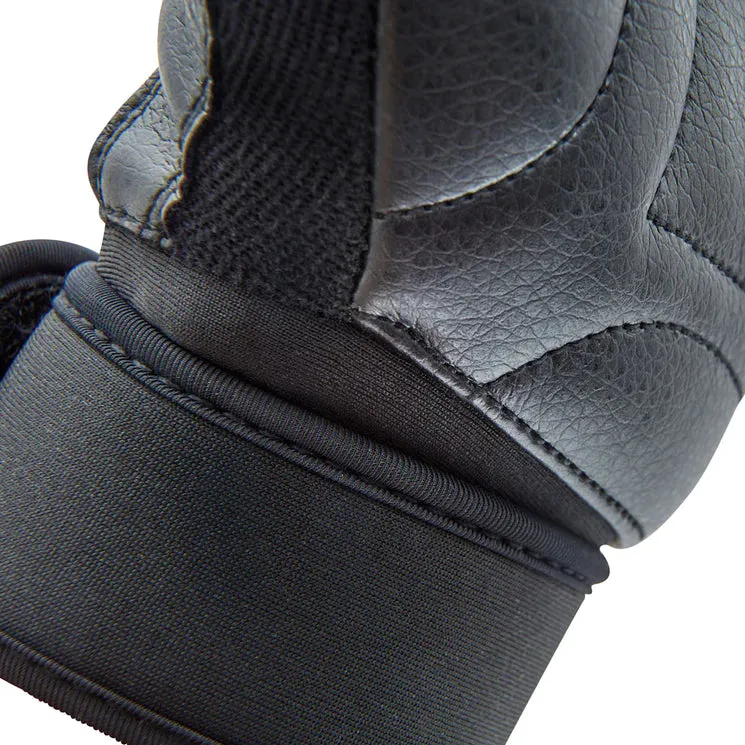 Reebok Lifting Gloves in Black & Red